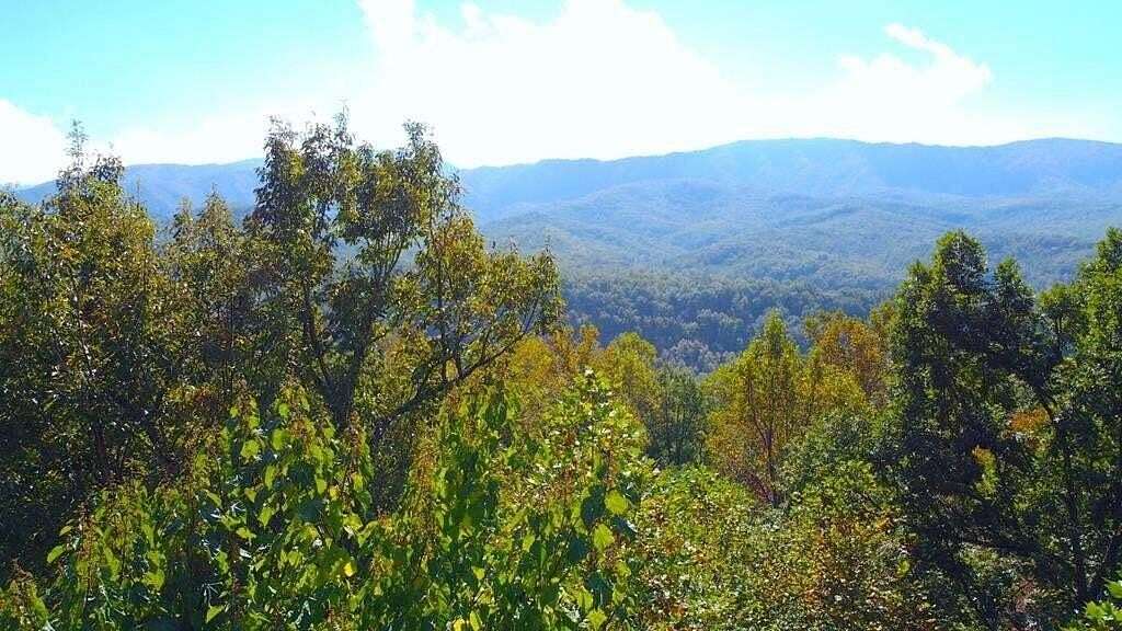 0.52 Acres of Residential Land for Sale in Gatlinburg, Tennessee