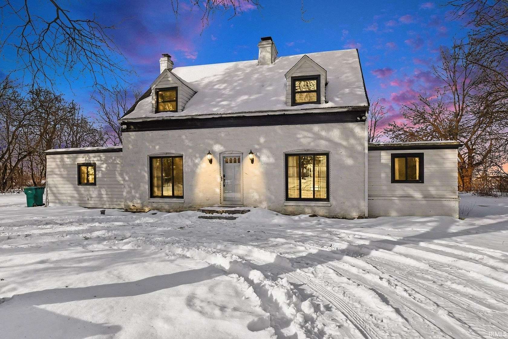 4 Acres of Residential Land with Home for Sale in South Bend, Indiana