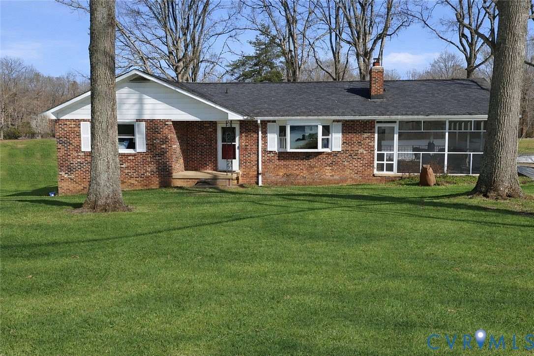 20.5 Acres of Land with Home for Sale in Bumpass, Virginia