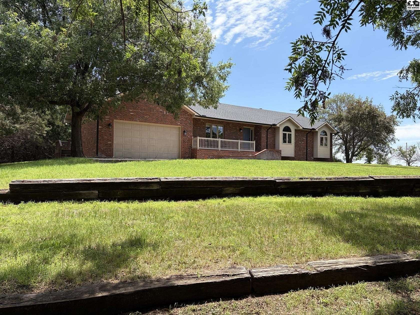 13.7 Acres of Land with Home for Sale in Hutchinson, Kansas