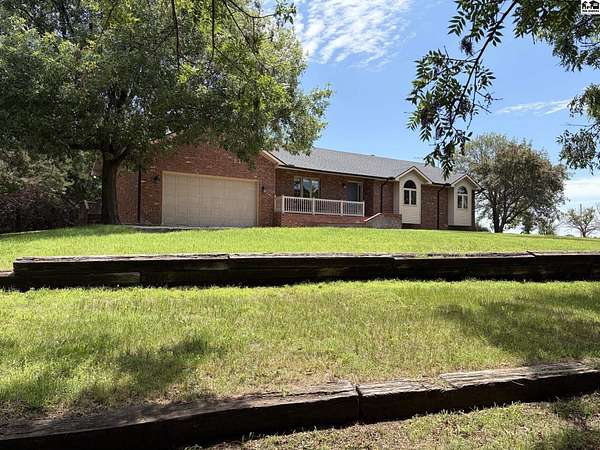 13.7 Acres of Land with Home for Sale in Hutchinson, Kansas