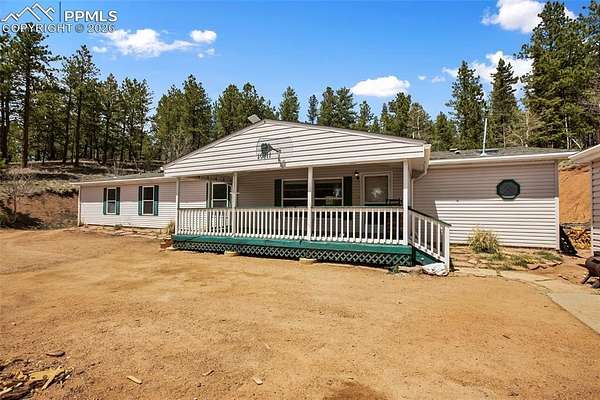 4 Acres of Residential Land with Home for Sale in Divide, Colorado