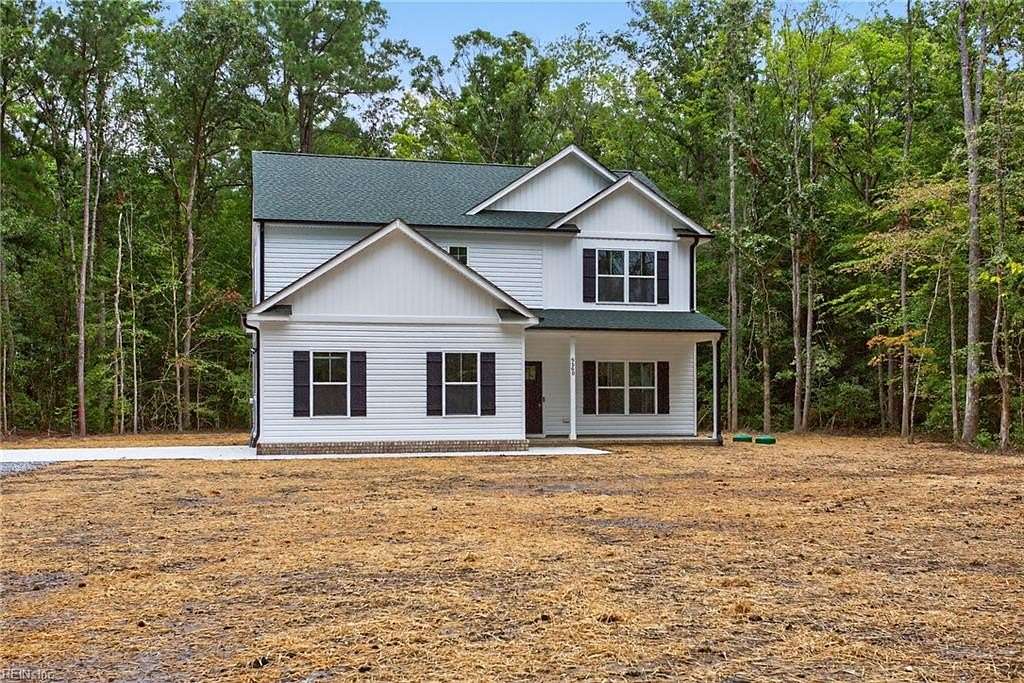 4.67 Acres of Land with Home for Sale in Suffolk, Virginia