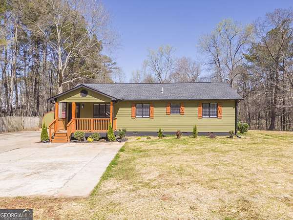3 Acres of Land with Home for Sale in Palmetto, Georgia