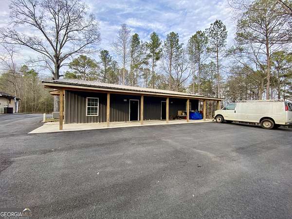 2.56 Acres of Mixed-Use Land for Sale in Newnan, Georgia