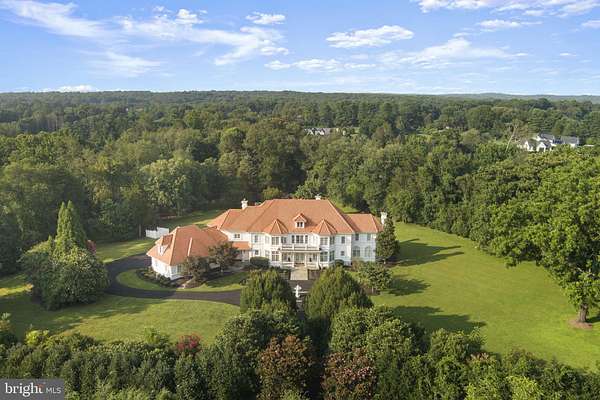 5.53 Acres of Land with Home for Sale in Great Falls, Virginia