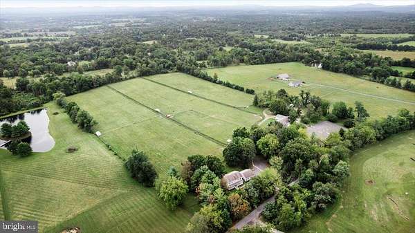 22 Acres of Agricultural Land with Home for Sale in Bluemont, Virginia