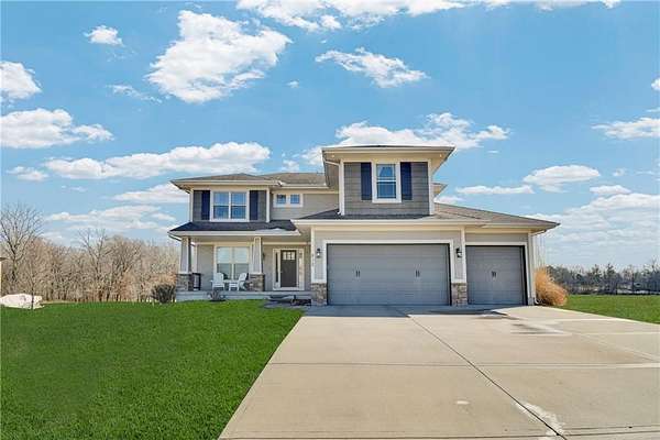 1.7 Acres of Residential Land with Home for Sale in Pleasant Hill, Missouri