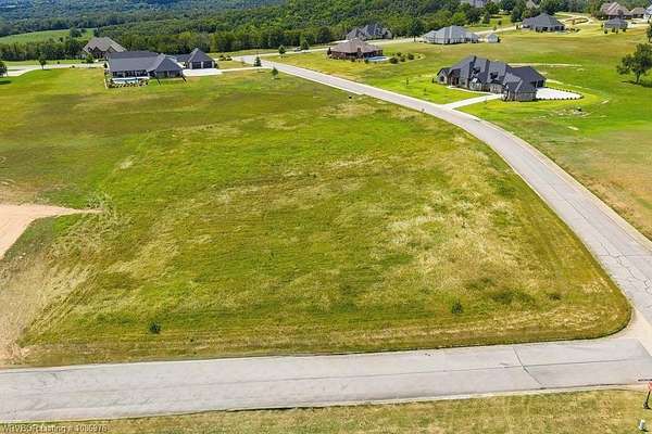2.1 Acres of Land for Sale in Van Buren, Arkansas