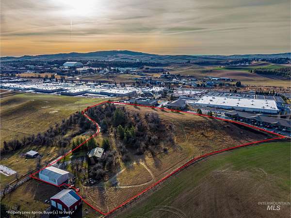 5 Acres of Residential Land with Home for Sale in Moscow, Idaho