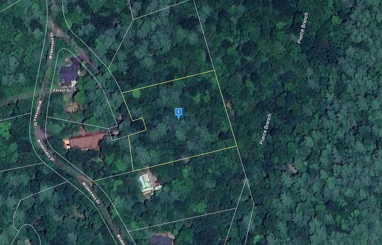 1.65 Acres of Residential Land for Sale in Butler, Tennessee