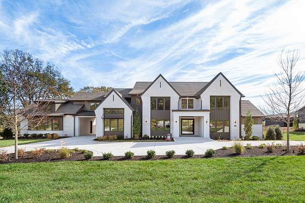 2 Acres of Residential Land with Home for Sale in Thompson's Station, Tennessee