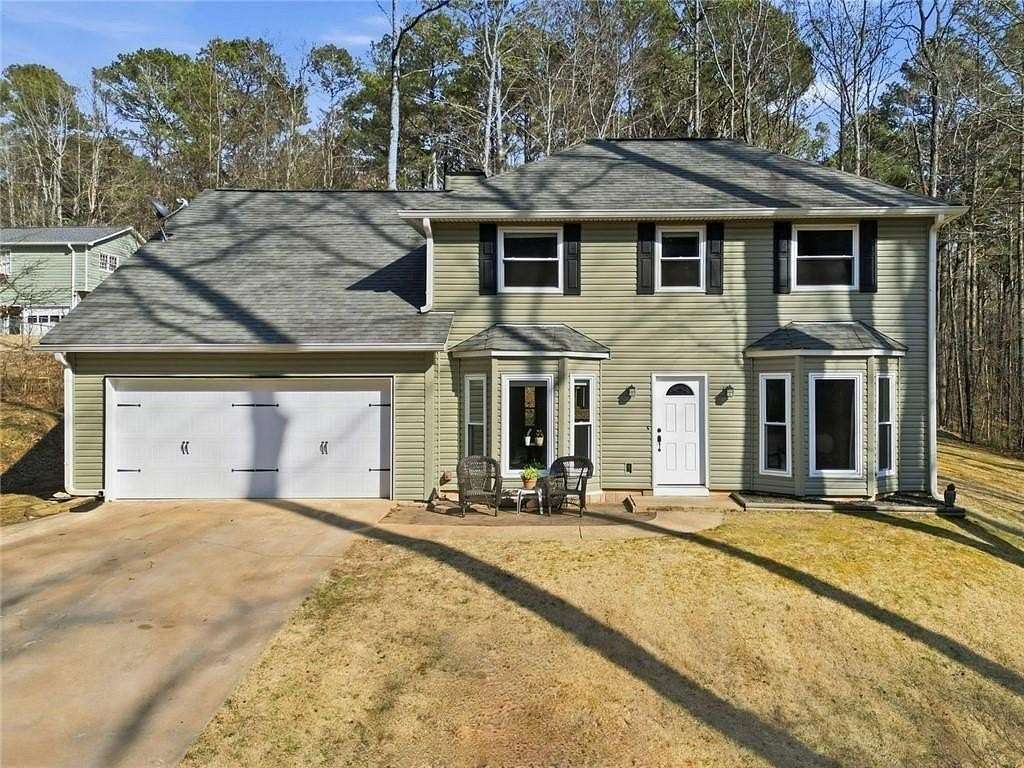 4.76 Acres of Residential Land with Home for Sale in Canton, Georgia