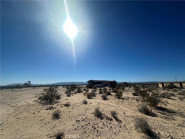 5 Acres of Residential Land with Home for Sale in Twentynine Palms, California