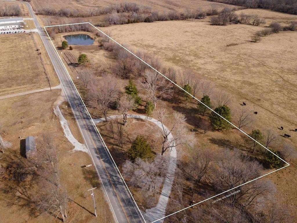 4.9 Acres of Residential Land for Sale in Butler, Missouri