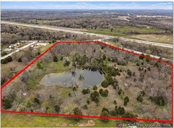 13.4 Acres of Land for Sale in Porter, Oklahoma