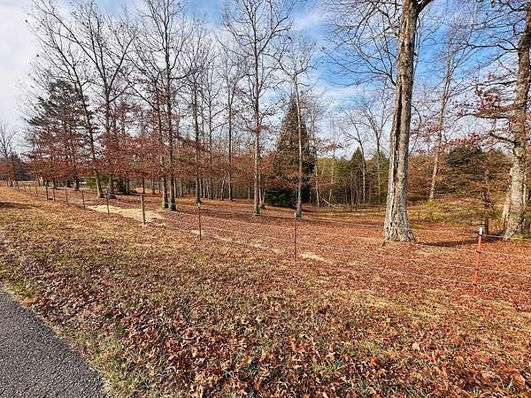 4.9 Acres of Land for Sale in Jamestown, Tennessee