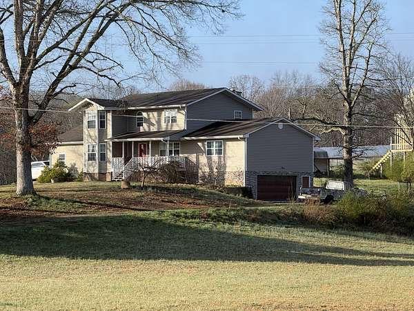 18 Acres of Land with Home for Sale in Athens, Tennessee