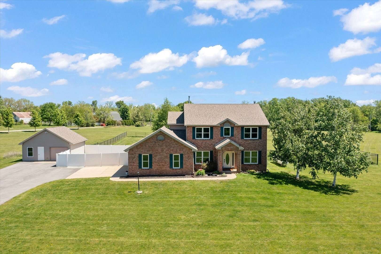 5.78 Acres of Land with Home for Sale in Mahomet, Illinois