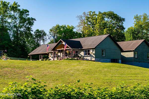 5 Acres of Land with Home for Sale in Vonore, Tennessee