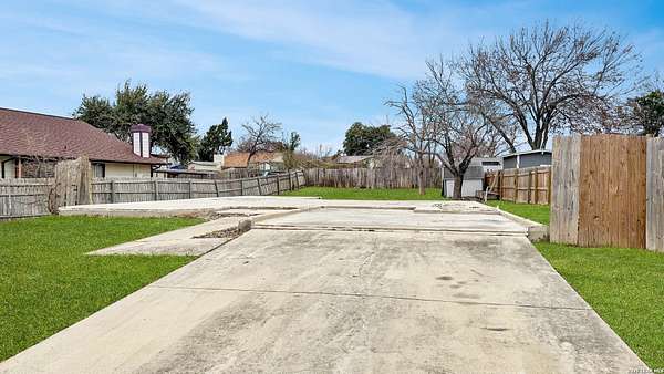 0.18 Acres of Improved Residential Land for Sale in San Antonio, Texas