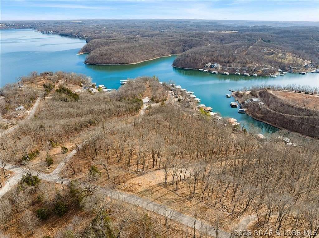 6.4 Acres of Land for Sale in Sunrise Beach, Missouri