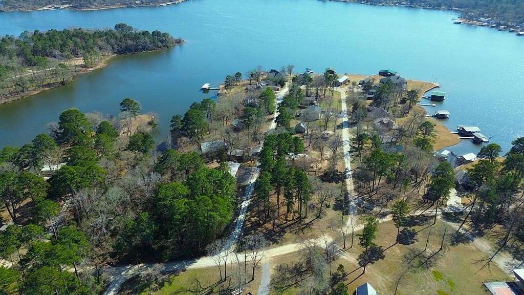 0.63 Acres of Residential Land for Sale in Grapeland, Texas