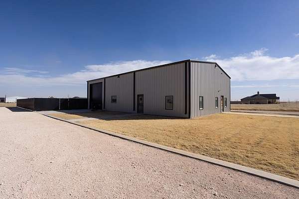 2.67 Acres of Land with Home for Sale in Seminole, Texas