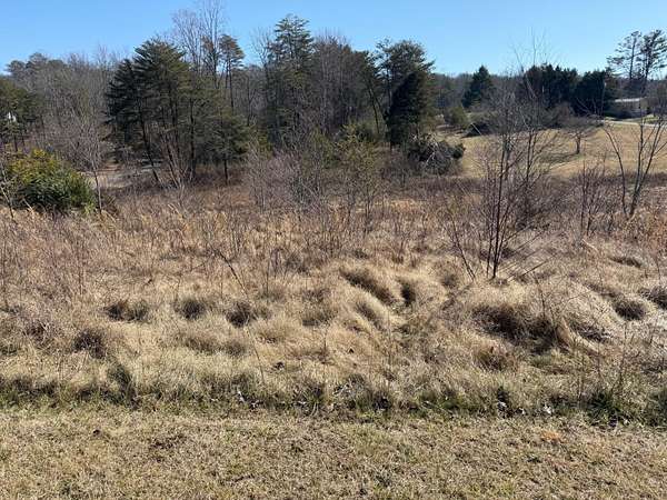 0.88 Acres of Residential Land for Sale in Crossville, Tennessee