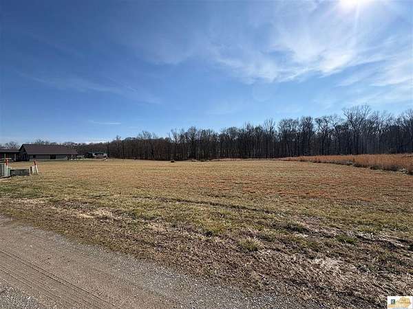 1 Acre of Residential Land for Sale in Burkesville, Kentucky