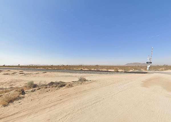 Residential Land for Sale in Llano, California