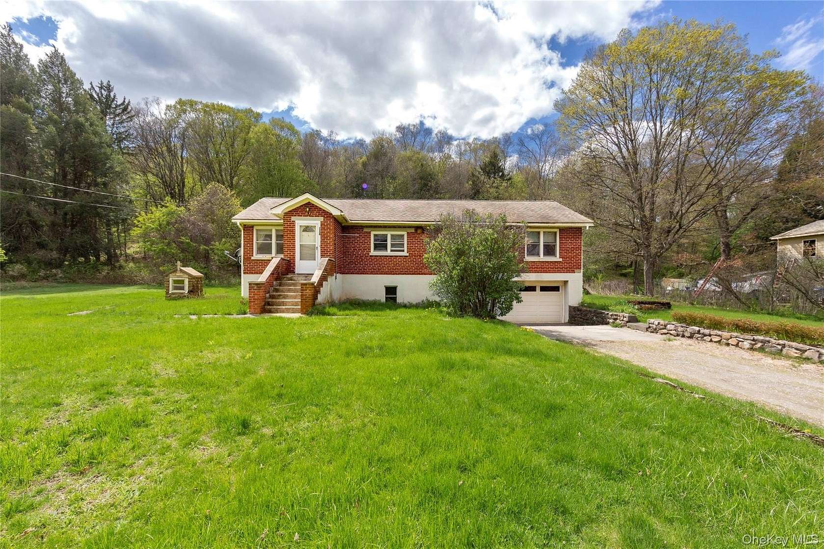 1.54 Acres of Land with Home for Sale in Wingdale, New York