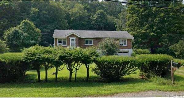 1.54 Acres of Residential Land with Home for Sale in Wingdale, New York