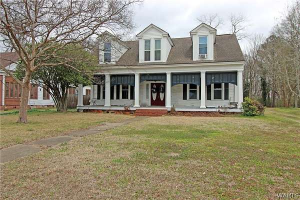 5 Acres of Residential Land with Home for Sale in Eutaw, Alabama