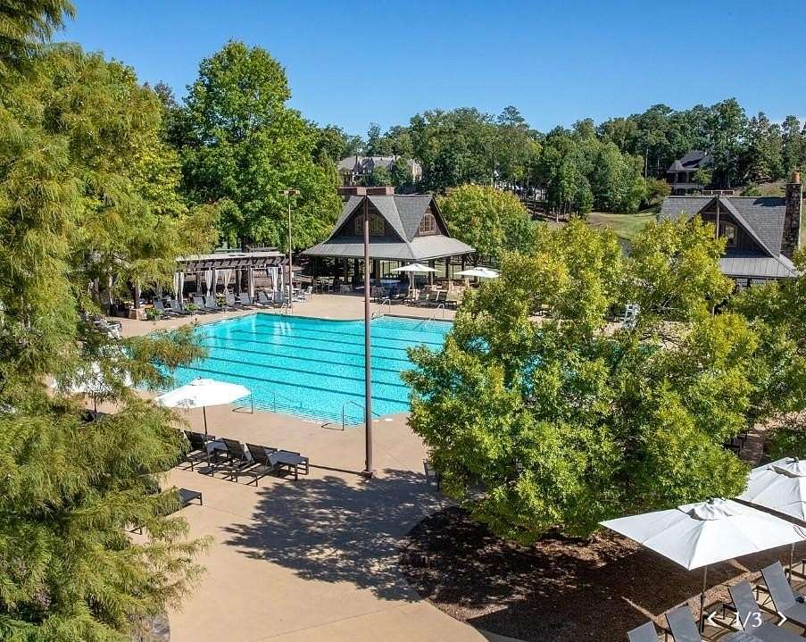 0.84 Acres of Residential Land for Sale in Suwanee, Georgia