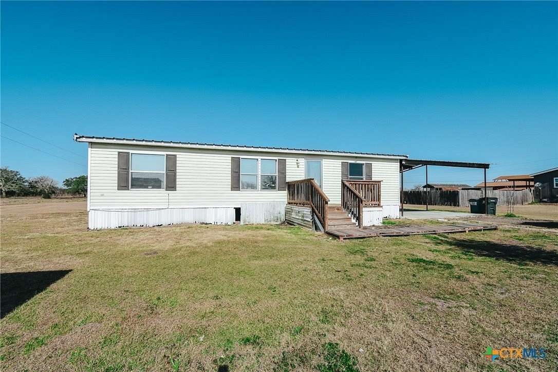 1.75 Acres of Residential Land with Home for Sale in Victoria, Texas