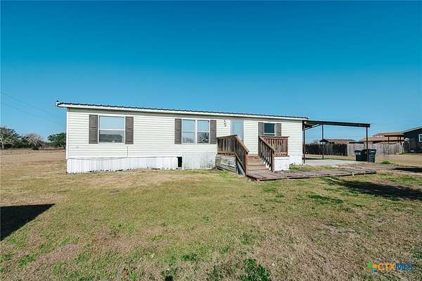 1.75 Acres of Residential Land with Home for Sale in Victoria, Texas