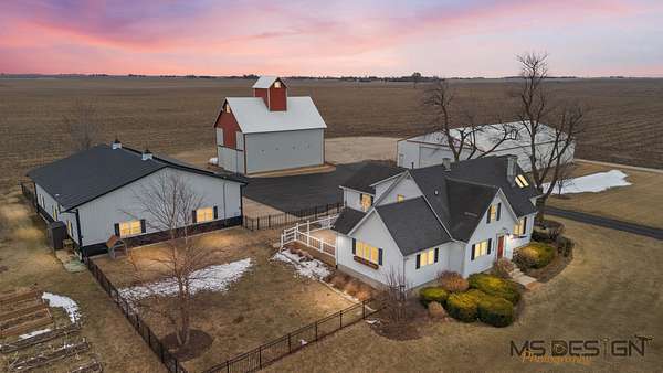 3 Acres of Residential Land with Home for Sale in Clare, Illinois