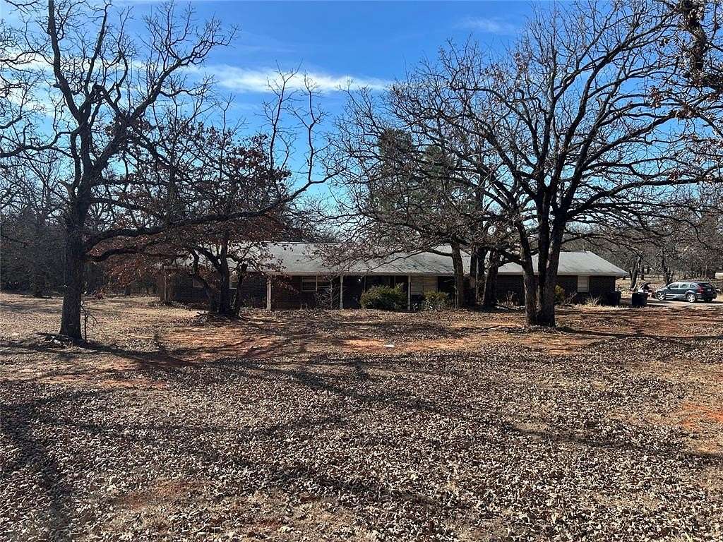 2.87 Acres of Residential Land with Home for Sale in Oklahoma City, Oklahoma