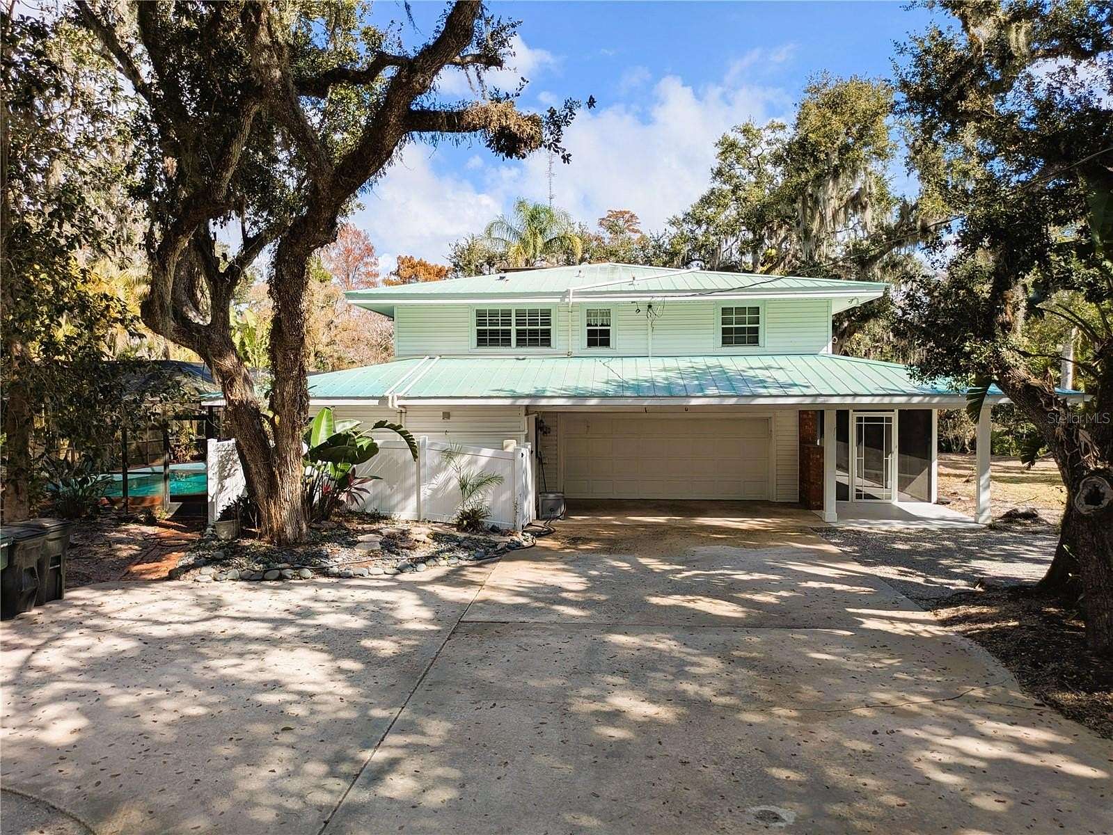 3.2 Acres of Land with Home for Sale in Sarasota, Florida