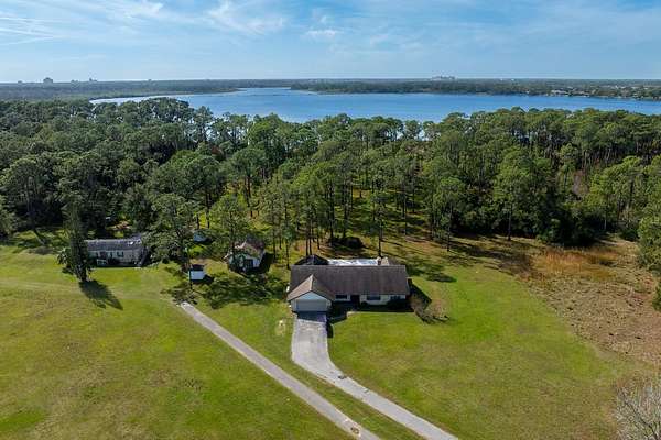4.66 Acres of Land with Home for Sale in Orlando, Florida