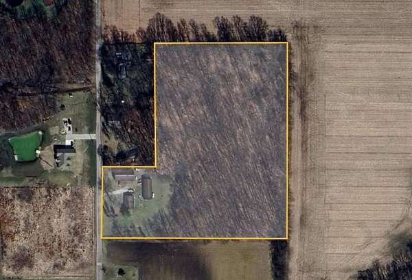 8.45 Acres of Residential Land with Home for Auction in Caledonia, Ohio