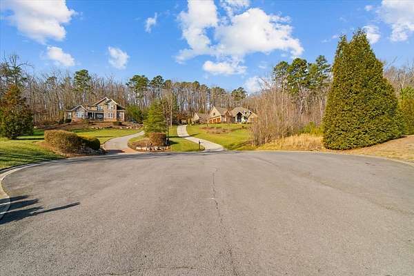 2 Acres of Residential Land for Sale in Rocky Face, Georgia