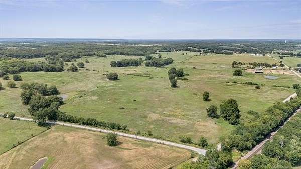 180 Acres of Land for Sale in Claremore, Oklahoma