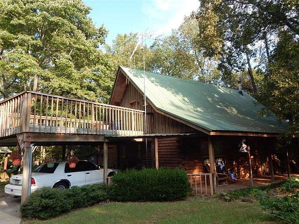 2 Acres of Residential Land with Home for Sale in Winnsboro, Texas