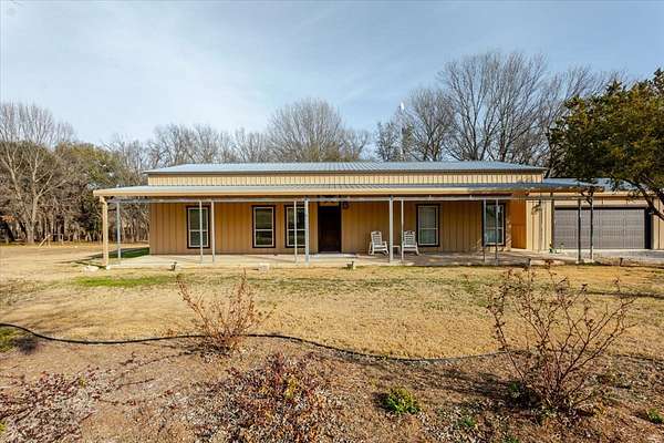 2.5 Acres of Land with Home for Sale in Weatherford, Texas