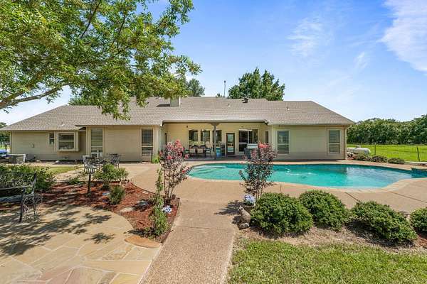 20 Acres of Land with Home for Sale in Weatherford, Texas
