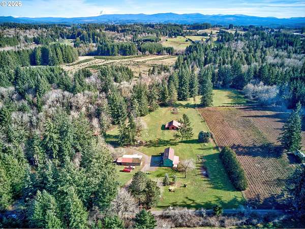 25 Acres of Agricultural Land with Home for Sale in Estacada, Oregon