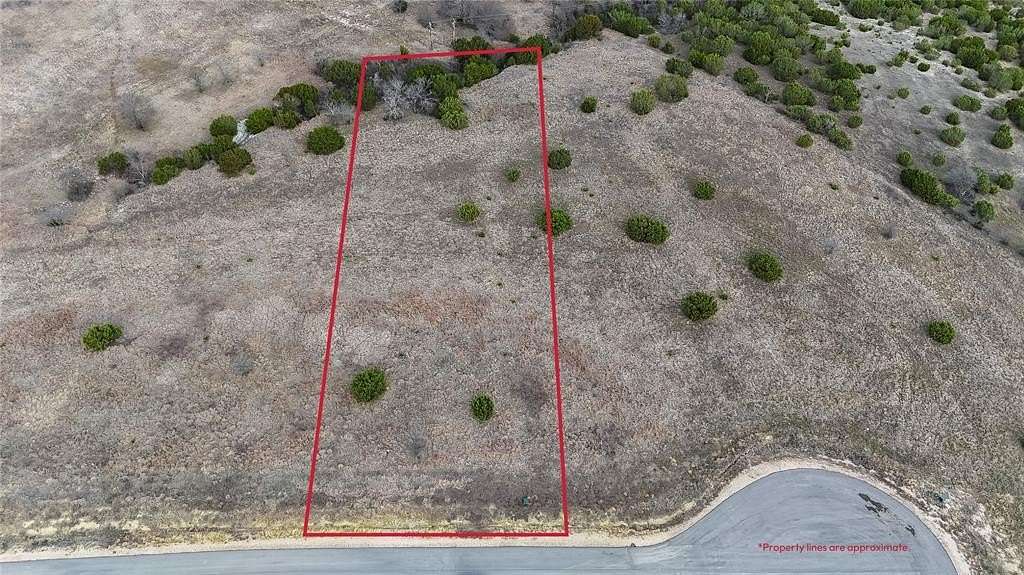 2 Acres of Residential Land for Sale in Cresson, Texas