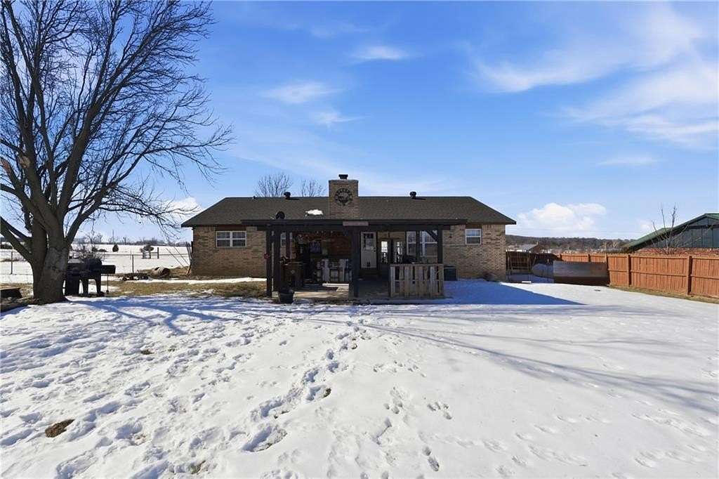 3 Acres of Residential Land with Home for Sale in Fayetteville, Arkansas